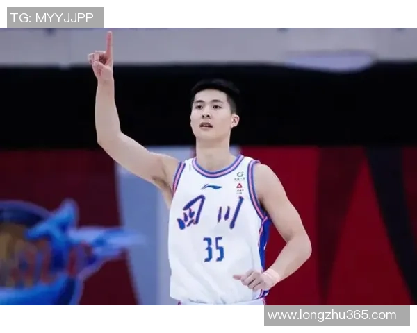 成都篮球队的崛起之路精英赛背后的成长与奋斗故事